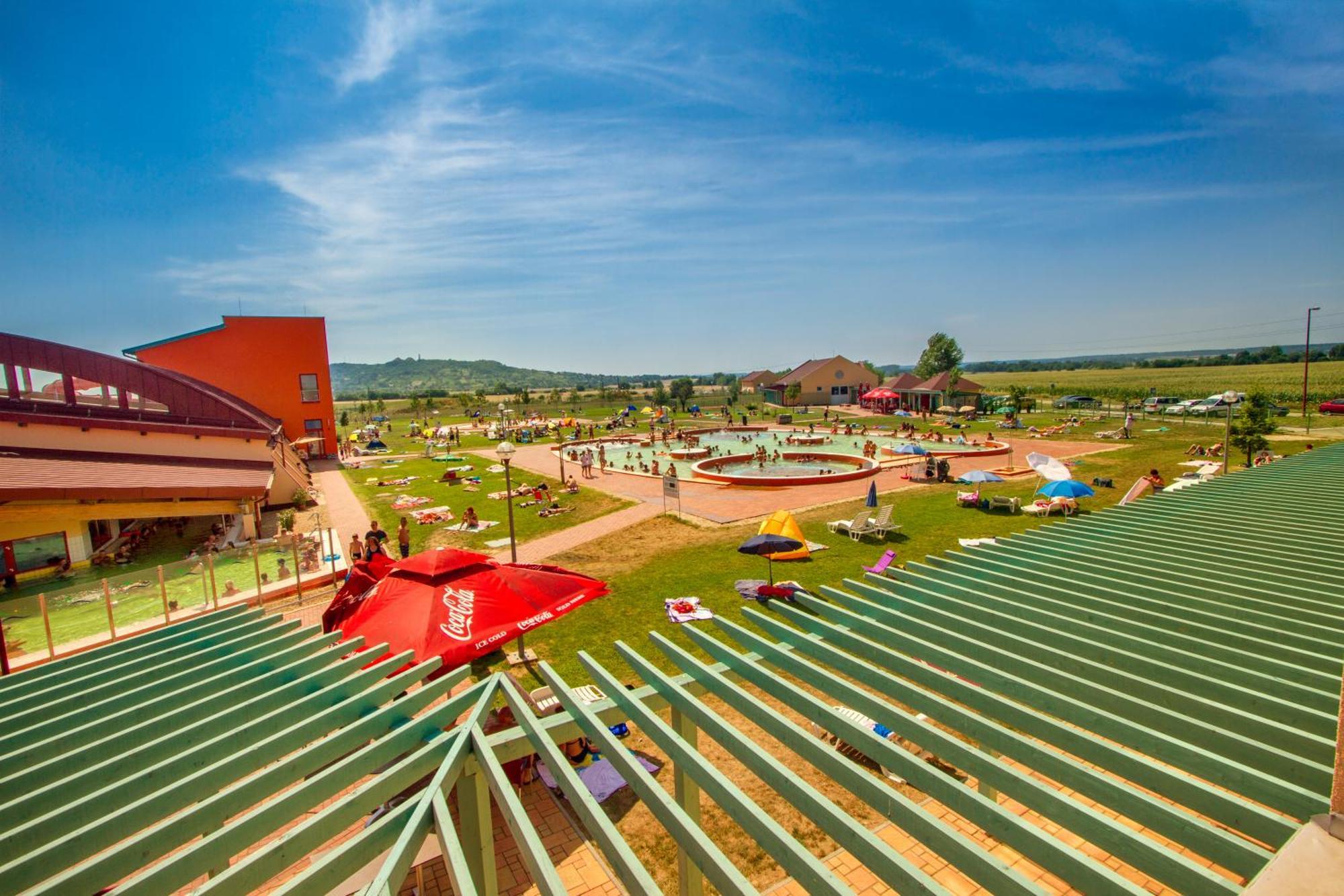 Vulkan Wellness Hotel & Camping Celldömölk Eksteriør bilde
